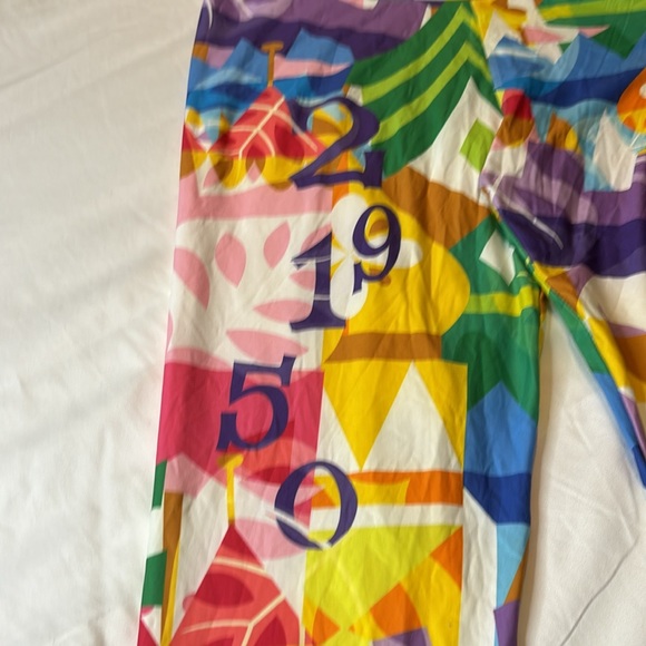Adult Large Disney Small World Limited Edition Leggings Women’s Large Bright - Picture 3 of 7